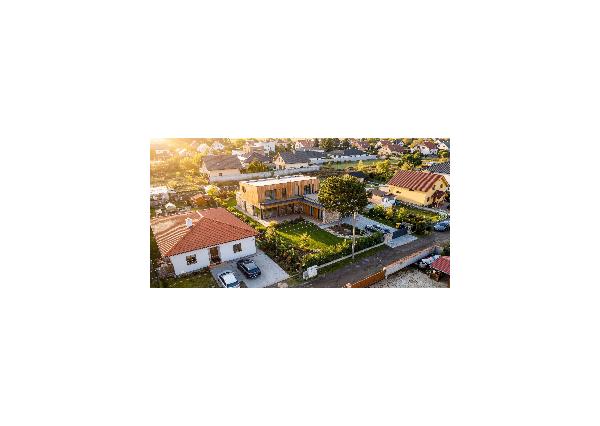 BE.LIVE COMPANY – NA PREDAJ SLNEČNÝ POZEMOK - TICHÁ LOKALITA - BLÍZKO CENTRA - MALACKY