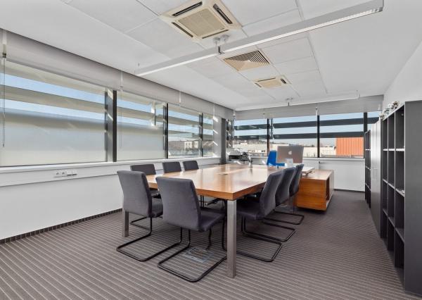 BE.LIVE COMPANY– PRENÁJOM– ADMINISTRATÍVNA BUDOVA– SHOWROOM- KANCELÁRIE- NOVOZÁMOCKÁ, NITRA