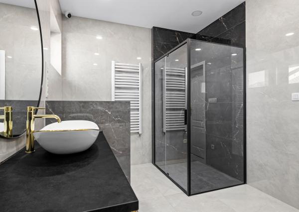 BE.LIVE COMPANY- PREDAJ- 4-IZBOVÝ MODERNÝ BUNGALOV S BAZÉNOM- MILOSLAVOV