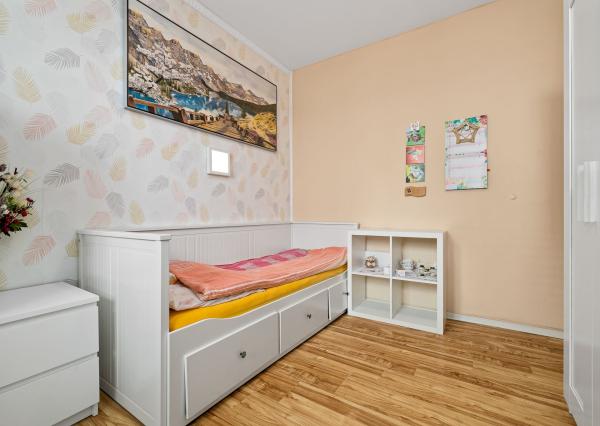 REZERVOVANÝ- BE.LIVE COMPANY- PREDAJ- 4- IZBOVÝ – TOPOLČIANSKA- PETRŽALKA