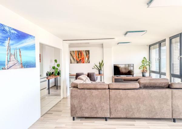 BE.LIVE COMPANY- PRENÁJOM- 1000m2- KOMERČNÝ PRIESTOR- RUŽINOV