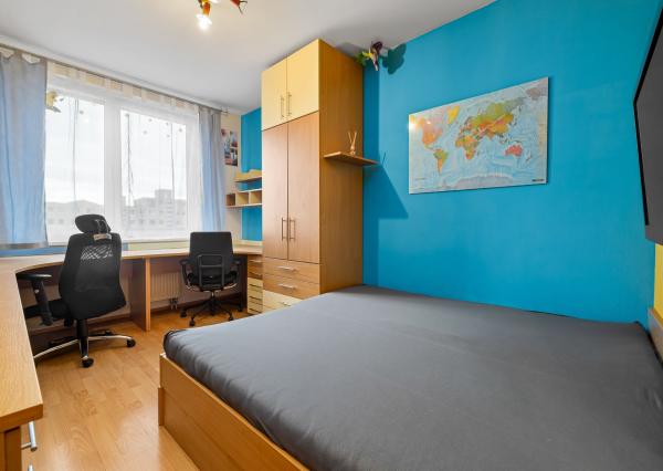 BE.LIVE COMPANY- PRENÁJOM- 3- IZBOVÝ PRIESTRANNÝ BYT- KOMPLETNE ZARIADENÝ- GARÁŽOVÉ STÁTIE- MATEJKOVA- BRATISLAVA