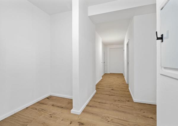 BE.LIVE COMPANY- NA PREDAJ- 3- IZBOVÝ BYT- KOMPLETNÁ REKONŠTRUKCIA- LOGGIA- PIVNIČNÁ KOBKA- NOBELOVA ULICA- BRATISLAVA