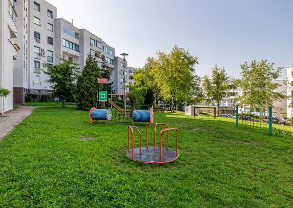 BE.LIVE COMPANY- NA PRENÁJOM- KRÁSNY- 3-IZBOVÝ BYT- 99m2- PARKOVACIE MIESTO- STARÉ MESTO- MARTINENGOVA ULICA