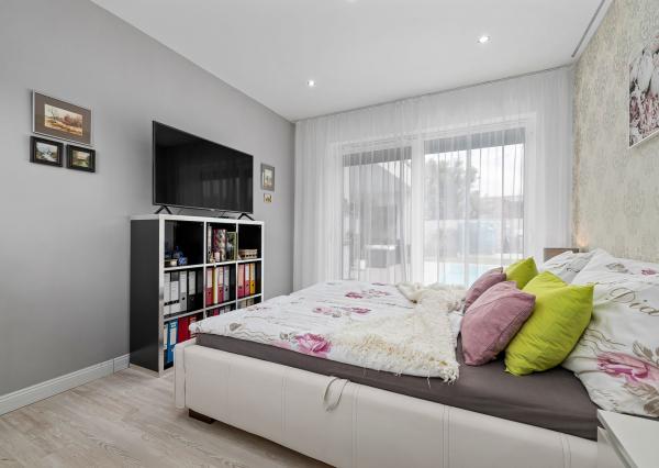 BE.LIVE COMPANY- NA PREDAJ- NÁDHERNÝ- 4-IZBOVÝ- BUNGALOV- BAZÉN- GARÁŽ- ZÁHRADNÍCKA ULICA- HRUBÁ BORŠA