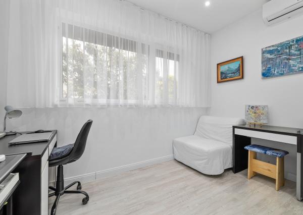 BE.LIVE COMPANY- NA PREDAJ- NÁDHERNÝ- 4-IZBOVÝ- BUNGALOV- BAZÉN- GARÁŽ- ZÁHRADNÍCKA ULICA- HRUBÁ BORŠA