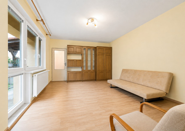 BE.LIVE COMPANY – NA PREDAJ – VEĽKORYSÝ RODINNÝ DOM S PRÍSTAVBOU – ZÁHORSKÁ BYSTRICA – DONSKÁ ULICA