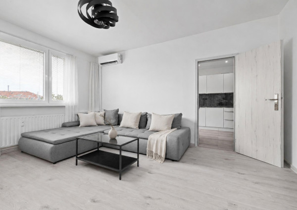 BE.LIVE- PREDAJ- PRIESTRANNÝ- 3- IZBOVÝ- BYT- LOGGIA- PIVNICA- KAPICOVÁ- PETRŽALKA