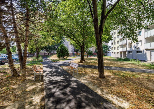 BE.LIVE- PREDAJ- PRIESTRANNÝ- 3- IZBOVÝ- BYT- LOGGIA- PIVNICA- KAPICOVÁ- PETRŽALKA