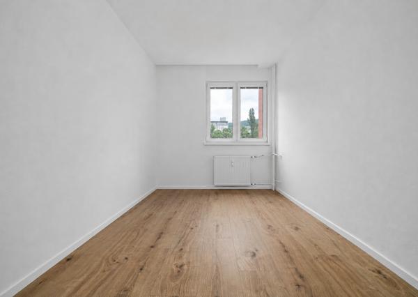 BE.LIVE COMPANY- NA PREDAJ- mZREKONŠTRUOVANÝ- 3- IZBOVÝ BYT- LOGGIA- PIVNIČNÁ KOBKA- NOBELOVA ULICA- BRATISLAVA