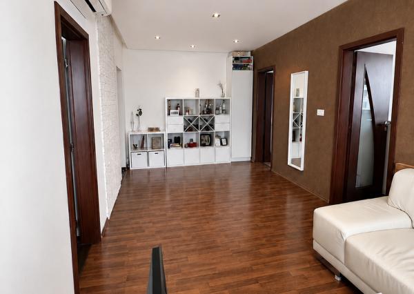 OFF PONUKA – NA PREDAJ – PRIESTRANNÝ 3-IZBOVÝ BYT – 69 m² + LODŽIA – KLIMATIZÁCIA – BUDATÍNSKA – PETRŽALKA