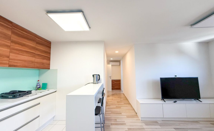 BE.LIVE COMPANY- PREDAJ- 1000m2- KOMERČNÝ PRIESTOR- RUŽINOV - fotografia 3