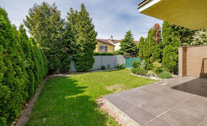 PREDANÉ- PREDAJ- 4-IZBOVÝ- 170m2- RODINNÝ DOM- ROVINKA - fotografia 16