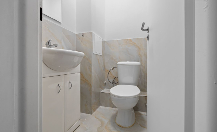 PREDANÝ- PREDAJ- 4-IZBOVÝ– 85 m2- GARÁŽ-ZÁHRADY-VAJNORY - fotografia 8