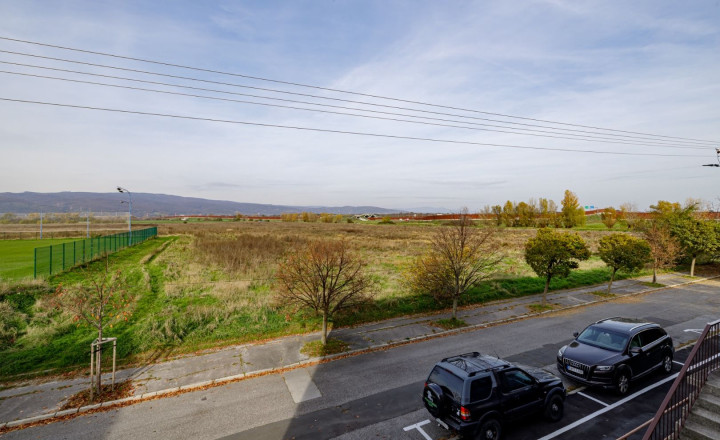 PREDANÝ- PREDAJ- 4-IZBOVÝ– 85 m2- GARÁŽ-ZÁHRADY-VAJNORY - fotografia 15