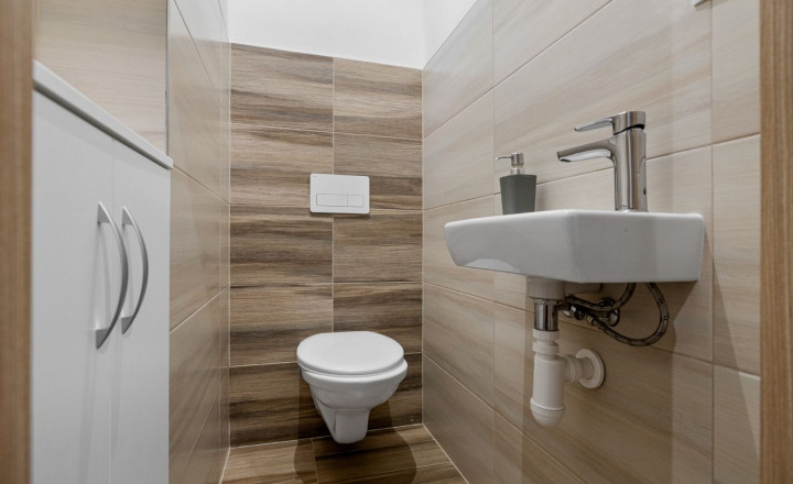 PREDANÉ- 3-IZBOVÝ BYT - NOVOSTAVBA-NOVÁ DEDINKA - fotografia 9