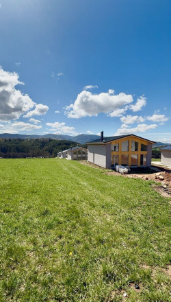 PREDAJ- APARTMÁN- 101m2- VÝHĽAD NA CHOPOK- DOLNÁ LEHOTA - fotografia 8