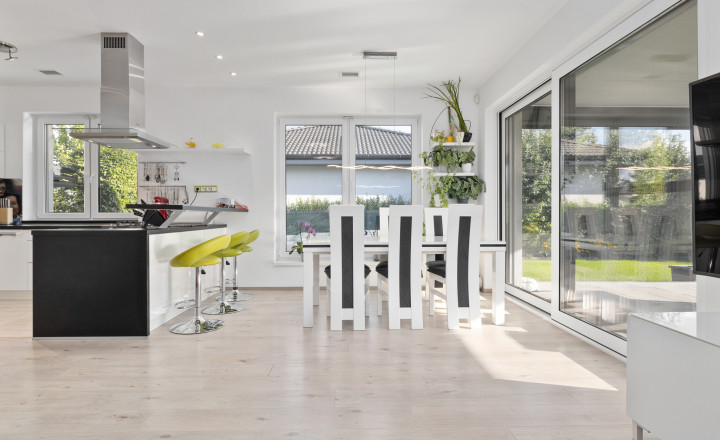 REZERVOVANÉ- SMART- BUNGALOV-  4IZBOVÝ- BAZÉN- BERNOLÁKOVO - fotografia 13