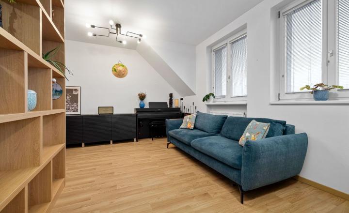 NA PREDAJ- INVESTIČNÝ MEZANÍN- LOFTOVÝ PRIESTOR S TERASOU- RUŽINOV- KOŠICKÁ ULICA - fotografia 3