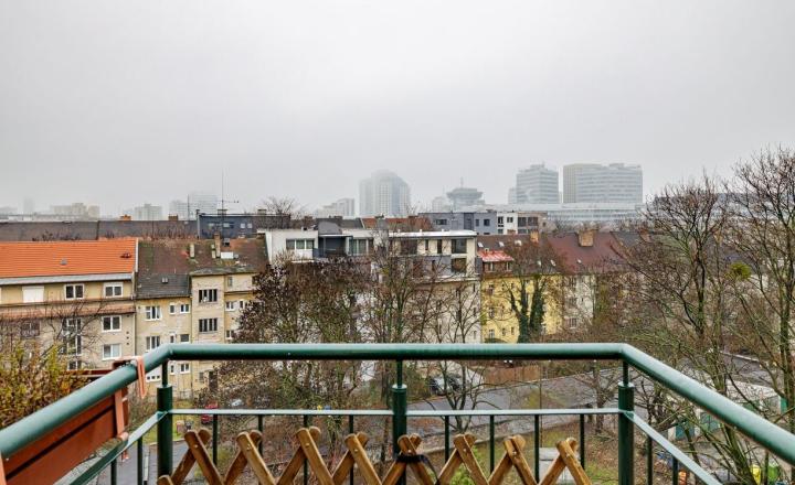 NA PREDAJ- INVESTIČNÝ MEZANÍN- LOFTOVÝ PRIESTOR S TERASOU- RUŽINOV- KOŠICKÁ ULICA - fotografia 19