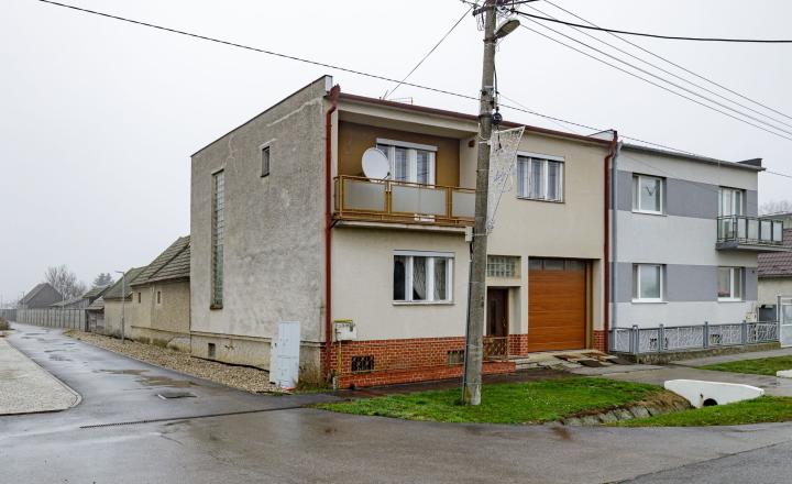 BE.LIVE COMPANY- PREDAJ- INVESTIČNÝ- STAVEBNÝ- POZEMOK- 2287m²- TOMÁŠOV- VLKY - fotografia 12