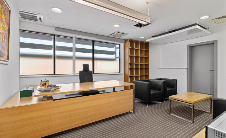 BE.LIVE COMPANY– PRENÁJOM– ADMINISTRATÍVNA BUDOVA– SHOWROOM- KANCELÁRIE- NOVOZÁMOCKÁ, NITRA - fotografia 10