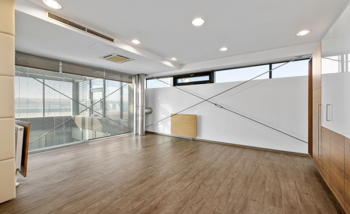 BE.LIVE COMPANY– PRENÁJOM– ADMINISTRATÍVNA BUDOVA– SHOWROOM- KANCELÁRIE- NOVOZÁMOCKÁ, NITRA - fotografia 16