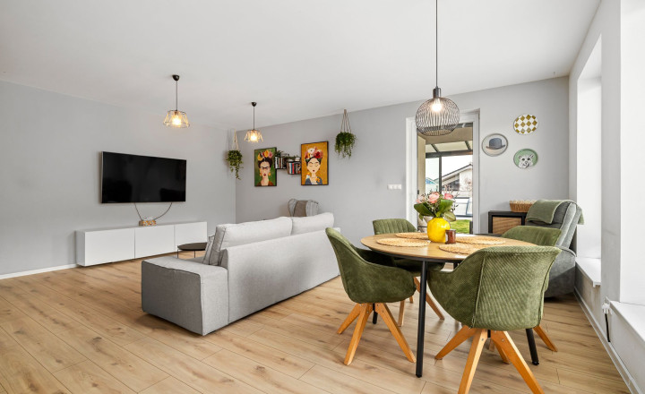 REZERVOVANÉ- BE.LIVE COMPANY- 4-IZBOVÝ- DIZAJNOVÝ-BUNGALOV- BAZÉN- MILOSLAVOV - fotografia 1