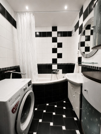 NA PREDAJ – PRIESTRANNÝ 3-IZBOVÝ BYT – 69 m² + LODŽIA – KLIMATIZÁCIA – BUDATÍNSKA – PETRŽALKA - fotografia 13