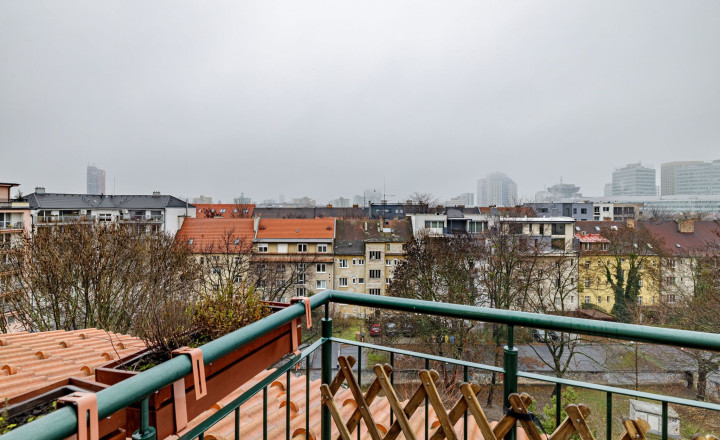BE.LIVE COMPANY- PREDAJ- PEKNÝ- 2-IZBOVÝ BYT- MEZONET- TERASA- KOŠICKÁ ULICA- RUŽINOV  - fotografia 15