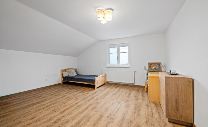 BE.LIVE COMPANY– NA PREDAJ– RODINNÝ DOM S DVOMA OBYTNÝMI ČASŤAMI S VLASTNÝCH VCHODOM– ZÁHORSKÁ BYSTRICA– DONSKÁ ULICA - fotografia 15