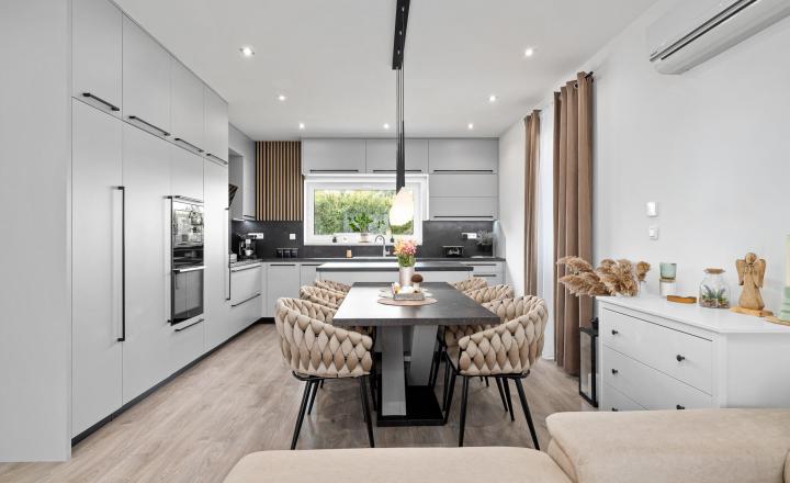 BE.LIVE COMPANY | PREDAJ | 4-IZBOVÝ RODINNÝ DOM S VEĽKOU GARÁŽOU | 704 m² POZEMOK | KVETOSLAVOV – NOVÁ TULIPA - fotografia 5