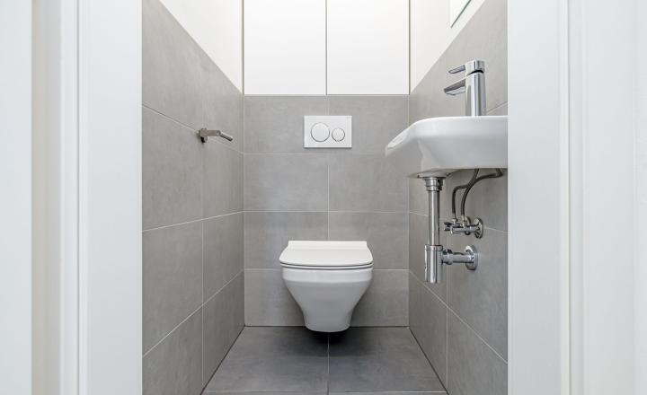 BE.LIVE COMPANY | PREDAJ | 4-IZBOVÝ RODINNÝ DOM S VEĽKOU GARÁŽOU | 704 m² POZEMOK | KVETOSLAVOV – NOVÁ TULIPA - fotografia 16