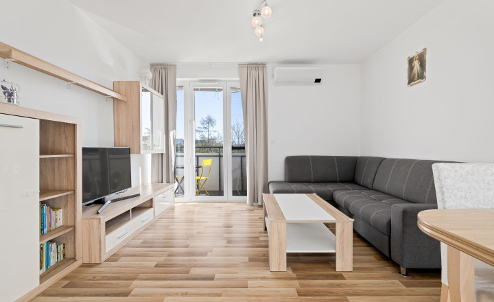 BE.LIVE COMPANY- PREDAJ - SVETLÝ 3-IZBOVÝ BYT S DVOMA BALKÓNMI A PARKOVANÍM – NA PIESKU, RUŽINOV - fotografia 9